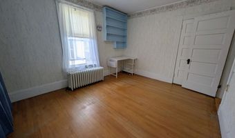 134 Kenduskeag Ave, Bangor, ME 04401