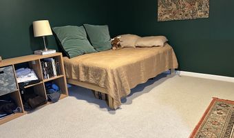 94 Brets Rd, Brattleboro, VT 05301