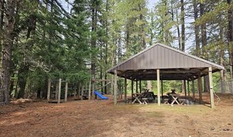 492 Sleepy Hollow Rd, Appleton, WA 98602