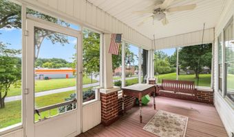 618 Oak St, Athens, TN 37303