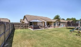 2006 W Greenleaf Ct, Bartlesville, OK 74006