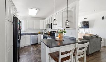17301 Arlington Ave, Allen Park, MI 48101