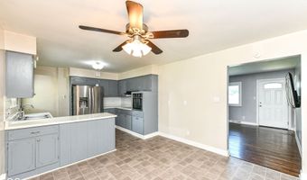 8245 Palmetto Ln, Indianapolis, IN 46217