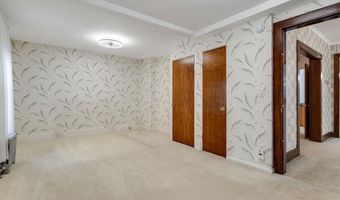 4 Long St, Barre, VT 05641