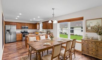 968 Abbygail Dr, Alexandria, MN 56308