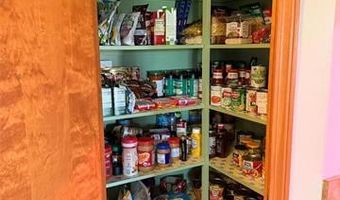 10368 Saint John Dr, Algonac, MI 48001