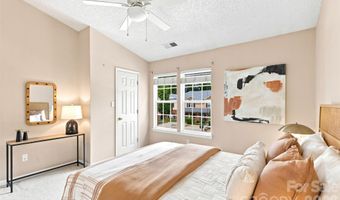 1323 Anthem Ct, Charlotte, NC 28205