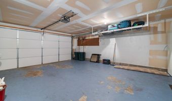 24 POND VIEW Cir, Barnegat, NJ 08005