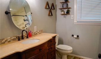 1508 Roosevelt Dr, Alice, TX 78332