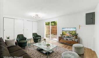 2866 Kingsrowe Ct 38, Columbus, OH 43209
