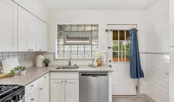 9211 Niles Pl, Affton, MO 63123