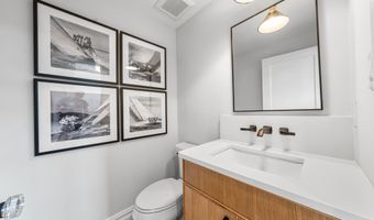 5961 Ocean Dr Dr, Avalon, NJ 08202