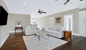 4025 Lochview Ct, Bargersville, IN 46106