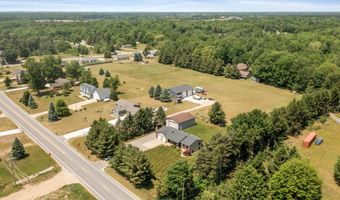 6669 Fillmore St, Allendale, MI 49401
