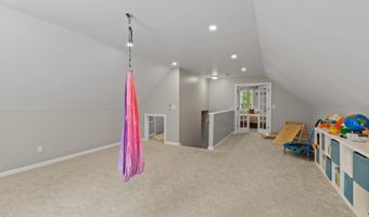 23 Stone Farm Rd, Barrington, NH 03825