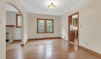 35 Brevoort Rd, Columbus, OH 43214