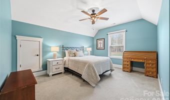 741 Fawns Glen Pl, Clover, SC 29710