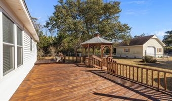 664 Seashore Dr, Atlantic, NC 28511