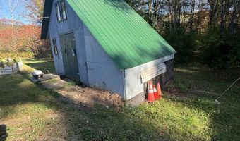 90 Sunset Cir, Campton, NH 03223