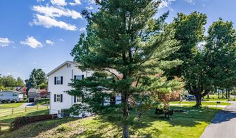 3146 CLUB Dr, Allentown, PA 18103