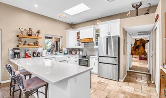 6017 E RANCHO DEL ORO Dr, Cave Creek, AZ 85331