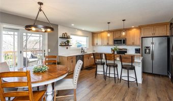 3121 SW Prairie View Rd, Ankeny, IA 50023