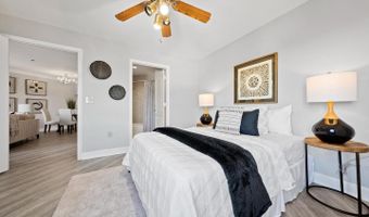 1050 N STUART St 611, Arlington, VA 22201