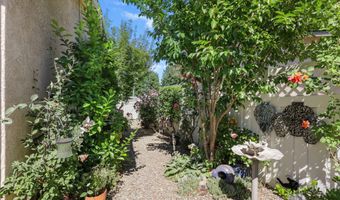 3714 Vinewood Dr, Anderson, CA 96007