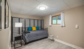 648 Beech Hill Rd, Auburn, ME 04210