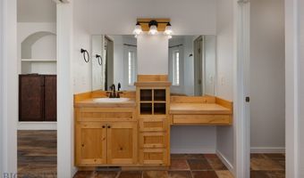 102 Potter Ln, Belgrade, MT 59714