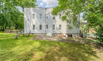 556 N Pearl St, Menands, NY 12204
