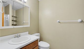 604 SE Tower Ct, Ankeny, IA 50021