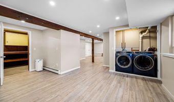 23 Lisa Dr, Barre, VT 05641