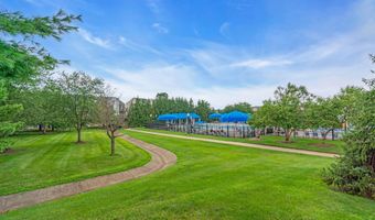 20593 CORNSTALK Ter 101, Ashburn, VA 20147