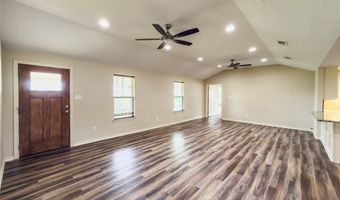 322 Hcr 2320, Abbott, TX 76621