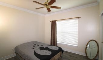 320 Remington Way Dr, Ballwin, MO 63021