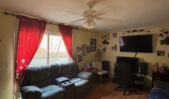 6 Irving Pl, Danbury, CT 06810