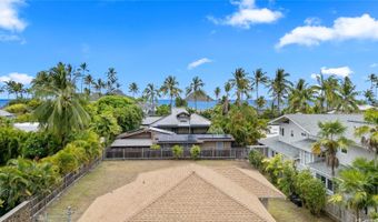 1454 Aalapapa Dr, Kailua, HI 96734