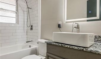 3 Boyce Dr, Bella Vista, AR 72715