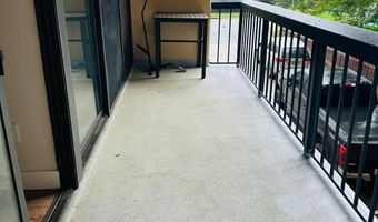 7401 WESTLAKE Ter 112, Bethesda, MD 20817