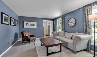 209 Mcnair Rd, Amherst, NY 14221