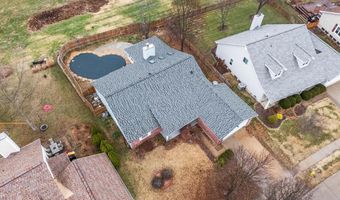 1329 Westbrooke Terrace Dr, Ballwin, MO 63021