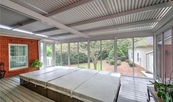29 Hunters Ridge Dr, Adairsville, GA 30103