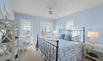 511 Neuse Village Rd # C5, Arapahoe, NC 28510