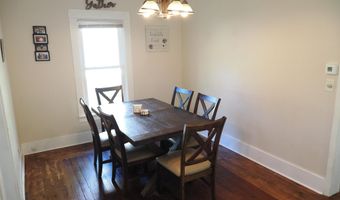 811 N River Ave, Alma, MI 48801