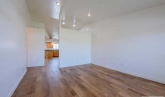 3794 John Adams Pkwy, Ammon, ID 83406