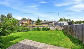 8361 Ragged Top Cir, Anchorage, AK 99504