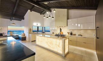 7117 Obelisco Cir, Carlsbad, CA 92009