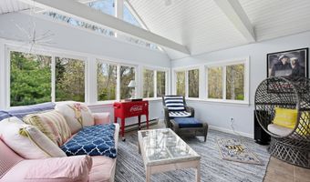 122 Salt Rock Rd, Barnstable, MA 02630