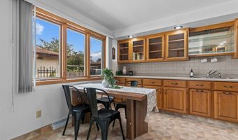 1024 S MATTHIAS St, Appleton, WI 54915